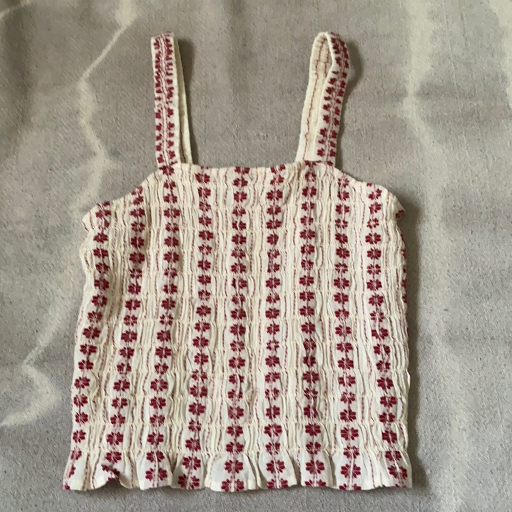 American Eagle Maroon and Cream white top